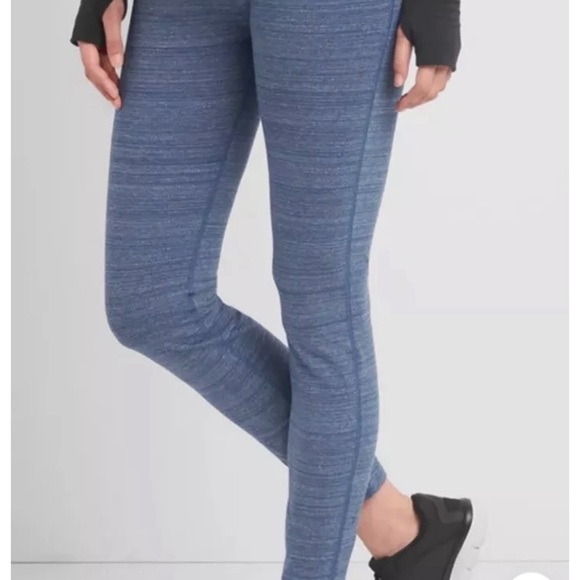 GAP Gapfit Gray/Black Maternity Leggings Size Medium - Picture 3 of 7